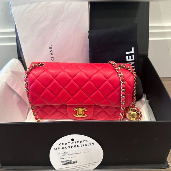 Chanel Pearl Crush - Picture 4 of 17